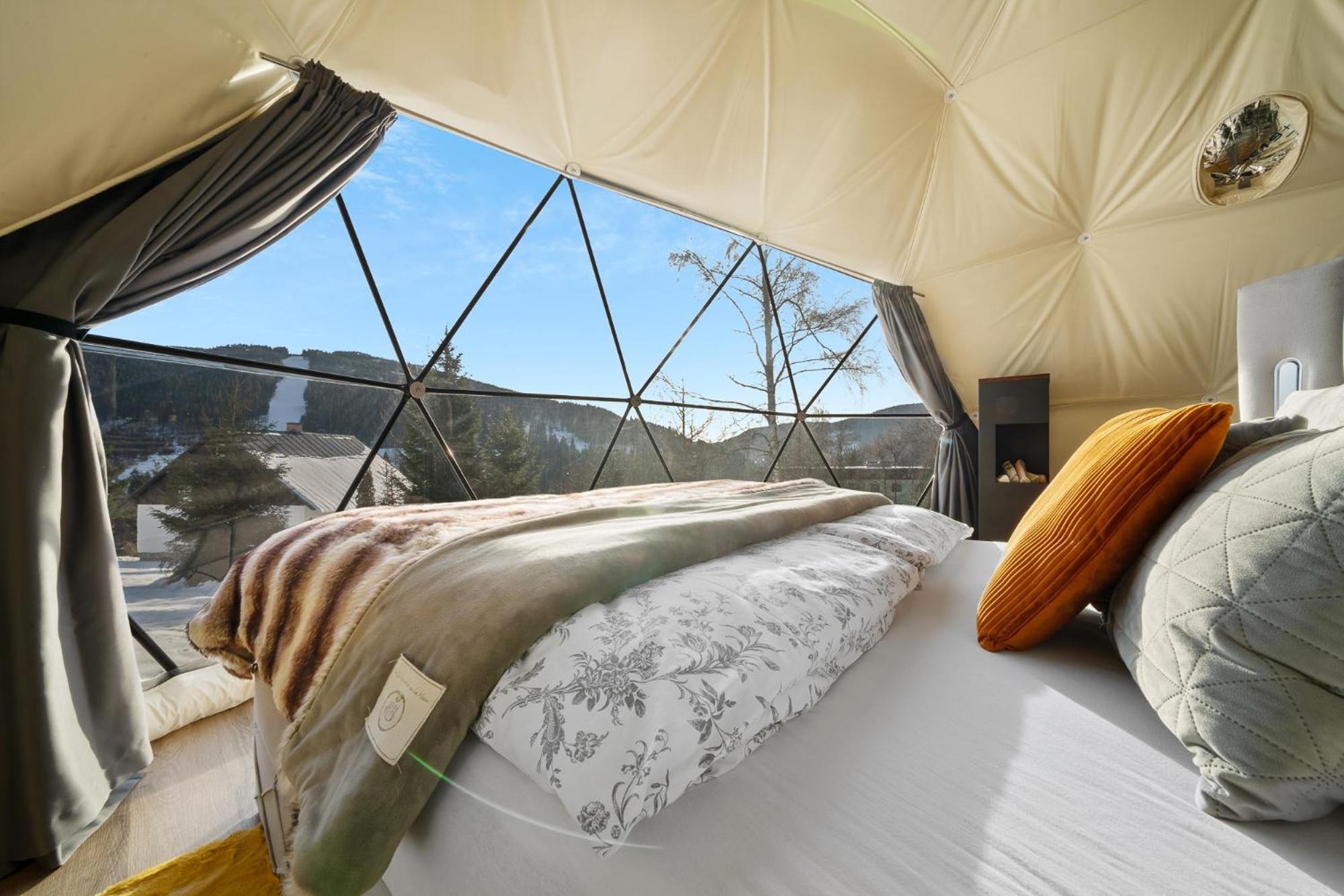 Glamping Spindl One&Only Hotell Špindlerŭv Mlýn Eksteriør bilde